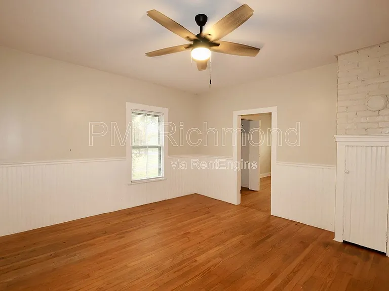 3963 Oakleys Ln — Photo 3