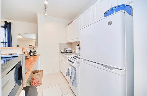 Rented by Living New York | media 16