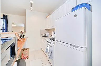 Rented by Living New York