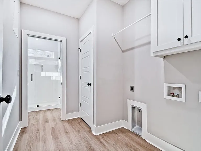 951 Sugar Loaf St — Photo 9