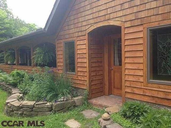 2nd image of 265 Maurer Ln