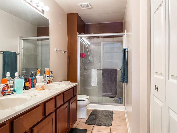 5th image of 1160 N Red Oak Cir Unit 2