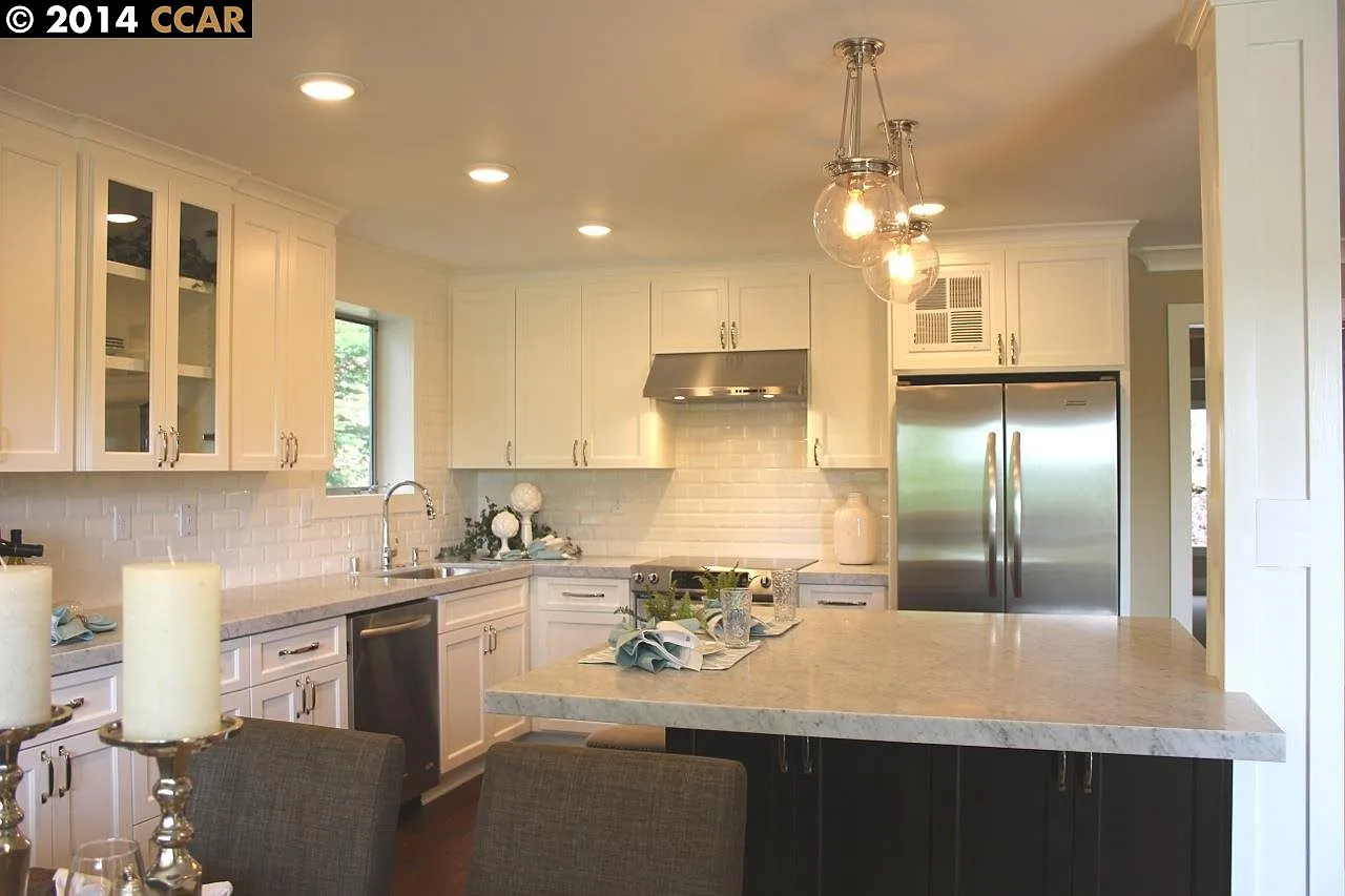 1732 Oakmont Dr APT 12 photo 1