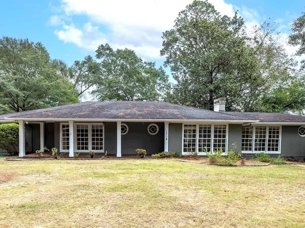 1714 Iris Dr, Columbus, GA 31906