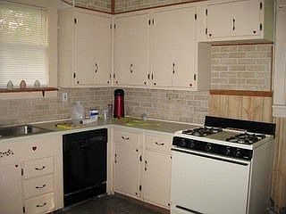 2nd image of 3 Fink St