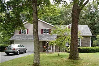 1st image of 3 Rivercrest Dr