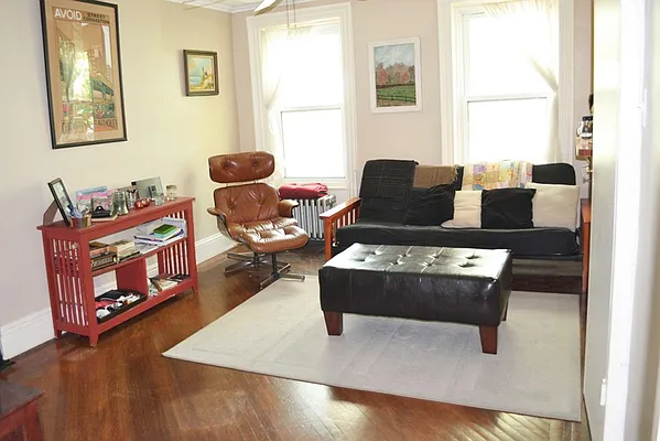 Rented by Dwell Residential Inc | media 15