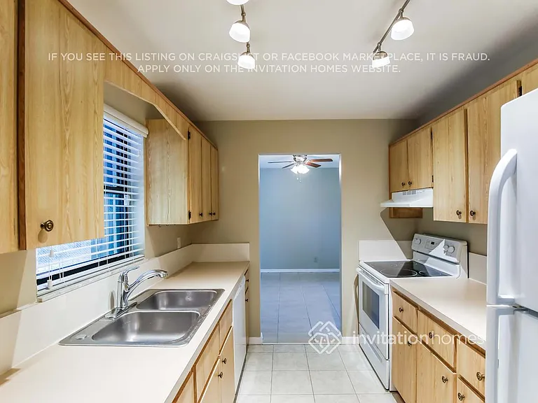 7 W Pine Tree Ave — Photo 8