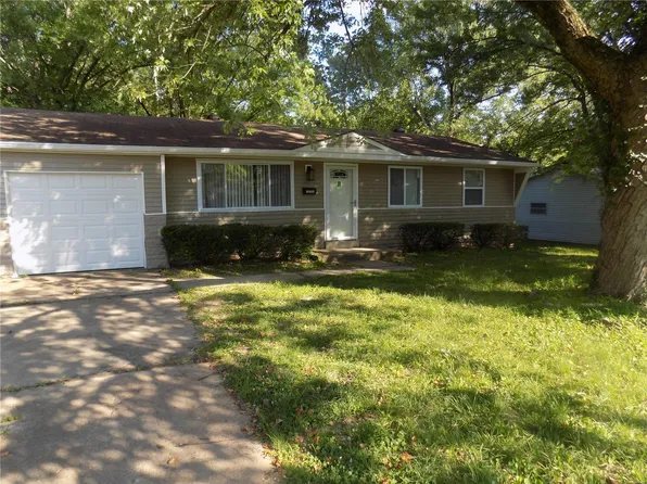 10206 Lilac Ave, Saint Louis, MO 63137