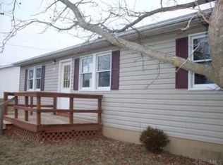166 W Front St, New Holland, OH 43145