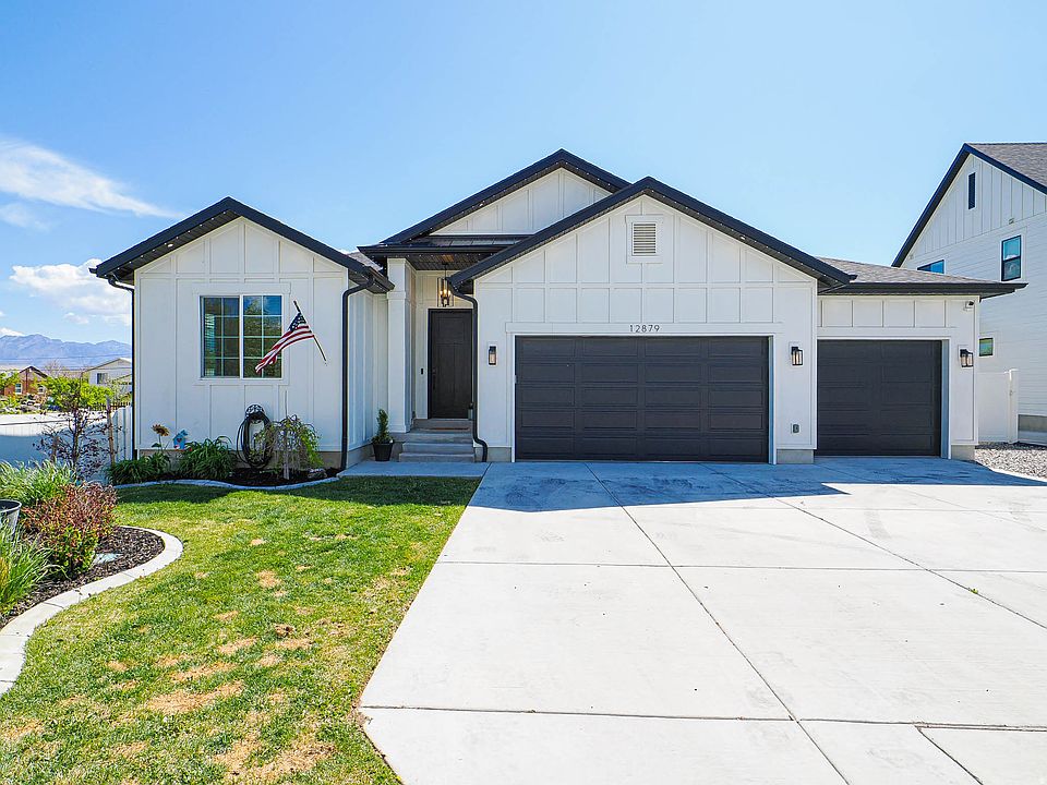 1st image of 12879 S Sabrina Row
