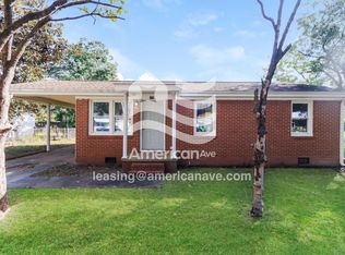 102 Mockingbird Ln, Warner Robins, GA 31093