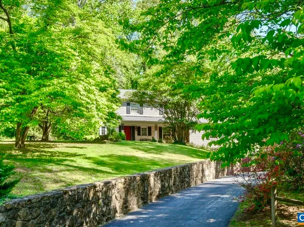 21 Deer Path, Charlottesville, VA 22903