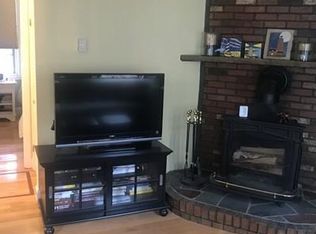 61 Phillips St #5, Boston, MA 02114