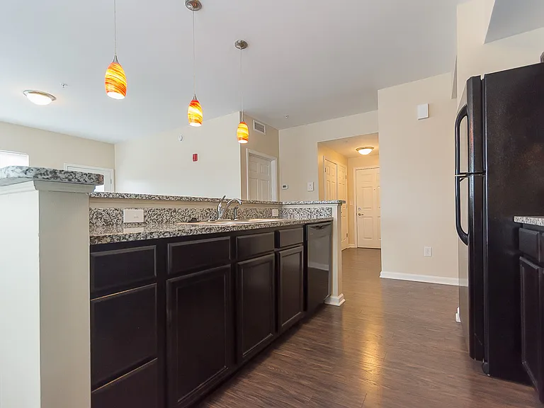 The Gateway Apartments — Photo 40