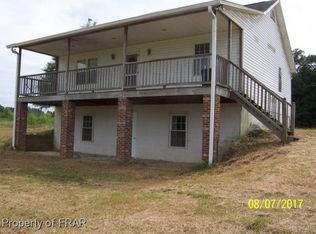 125 Family Ties Ln, Erwin, NC 28339