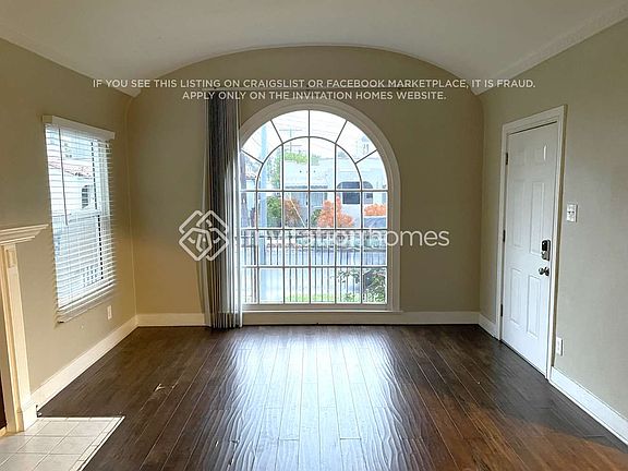 3rd image of 4468 W 28th St