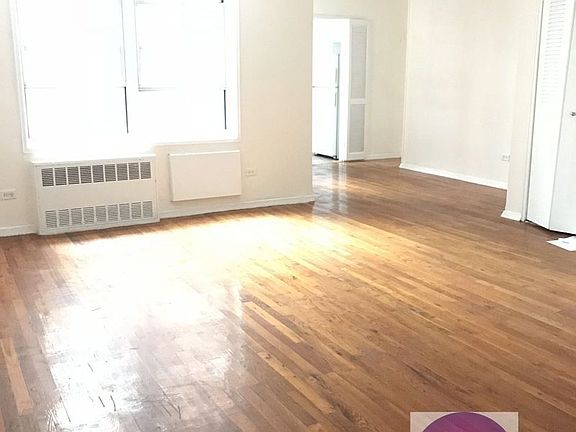 3rd image of 540 Ocean Pkwy APT 2K