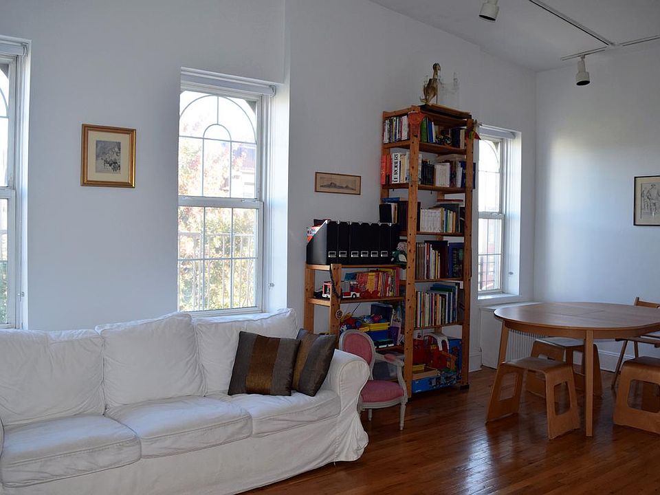 1st image of 274 Prospect Park W APT 4R