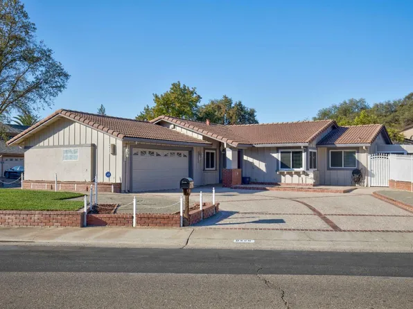 6425 Indian River Dr, Citrus Heights, CA 95621