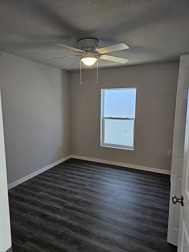 800 Vizcaya Ct — Photo 7
