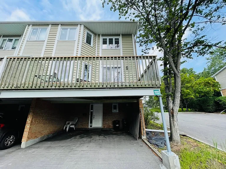1122 Chimney Hill Way — Photo 1