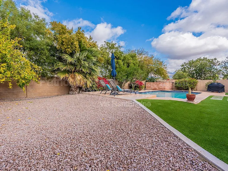 9910 E Sutton Dr — Photo 40