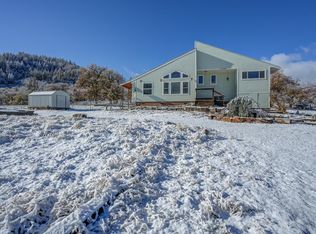 4105 Travis Heights Rd, Yreka, CA 96097