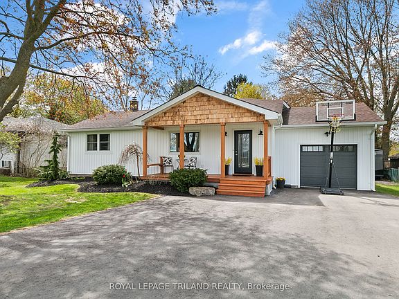 3rd image of 298 Sunset Dr