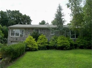 186 Asbury Broadway Rd, Asbury, NJ 08802