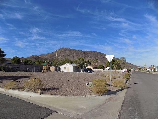 1st image of 201 W Longacres Dr