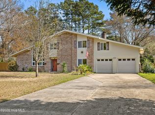 2200 Colony Plaza, Jacksonville, NC 28546