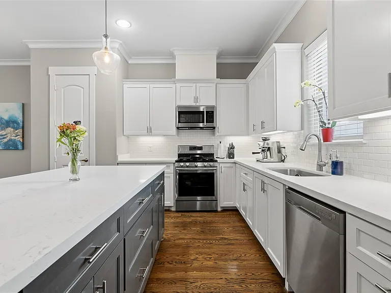 2604 Bevis St #D — Photo 9