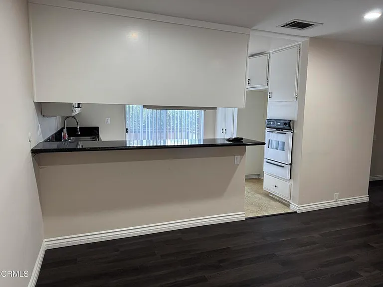113 Almansor St #26 — Photo 12