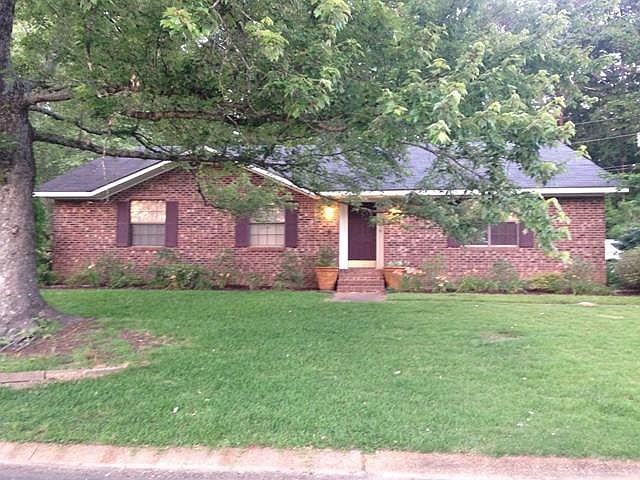 1st image of 623 Tanglewood Dr NE