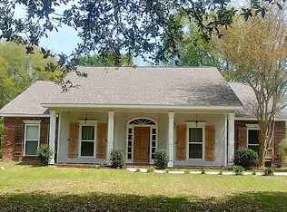 437 Galatas Rd, Madisonville, LA 70447