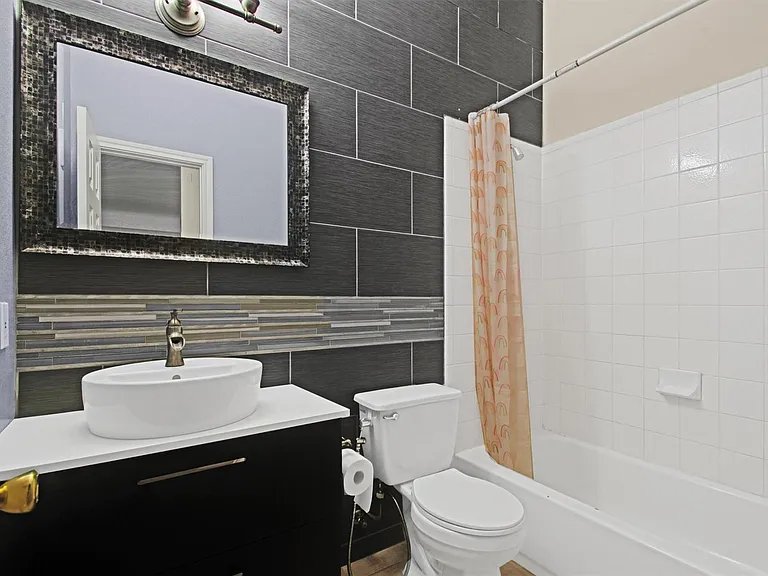 3300 Winding Shore Ln — Photo 22