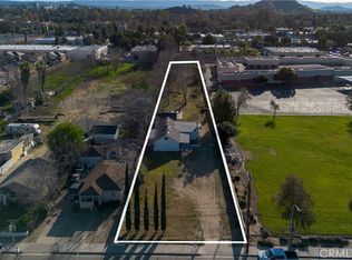 4166 Strong St, Riverside, CA 92501