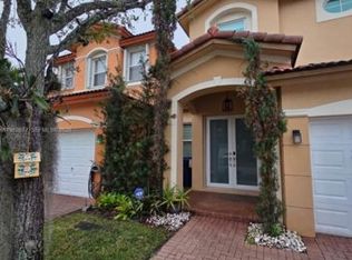11260 NW 84th St, Doral, FL 33178