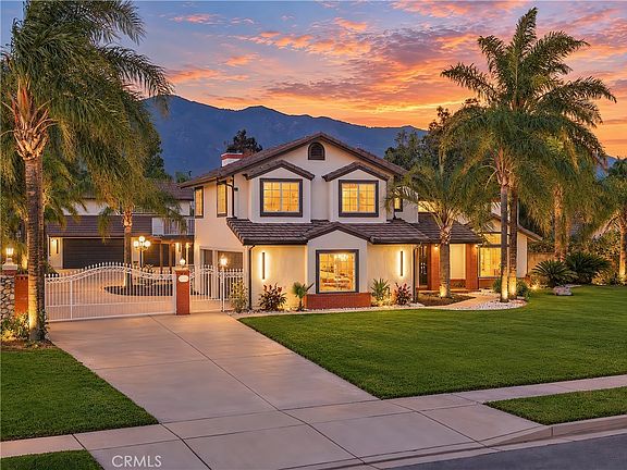 3rd image of 12982 Arapaho Rd