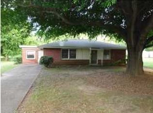 202 Geary Dr, Montgomery, AL 36108