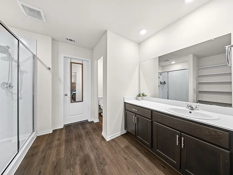 2920 Roper St — Photo 22
