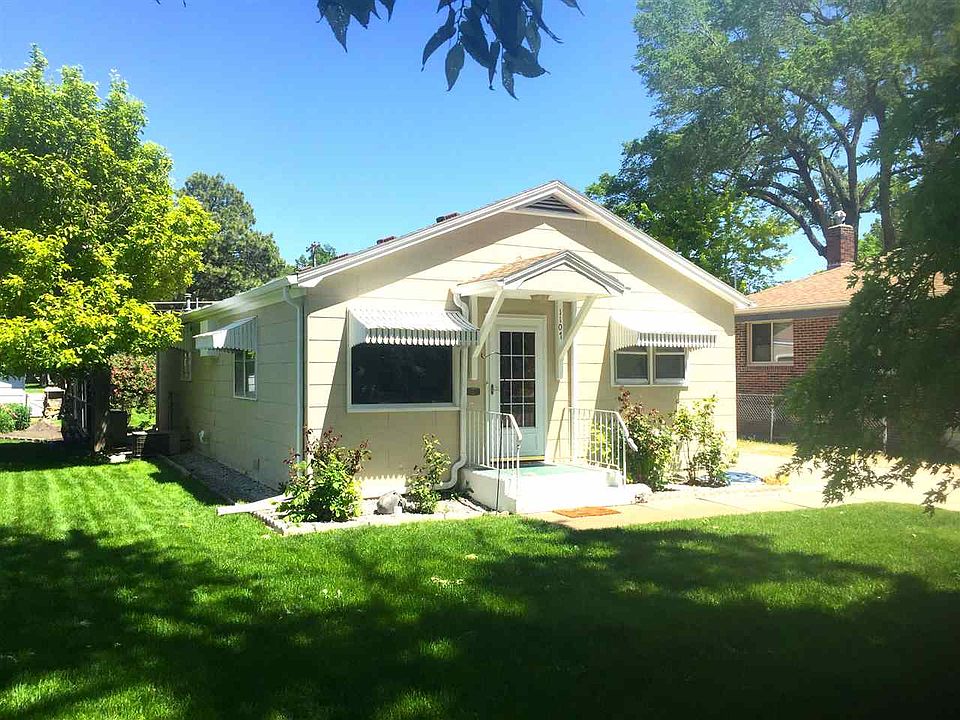 1st image of 1107 W East St