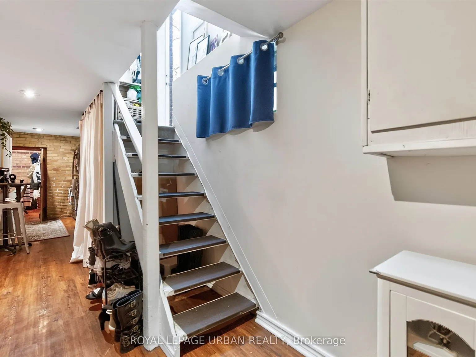 2 bed, $1,600 — Photo 4