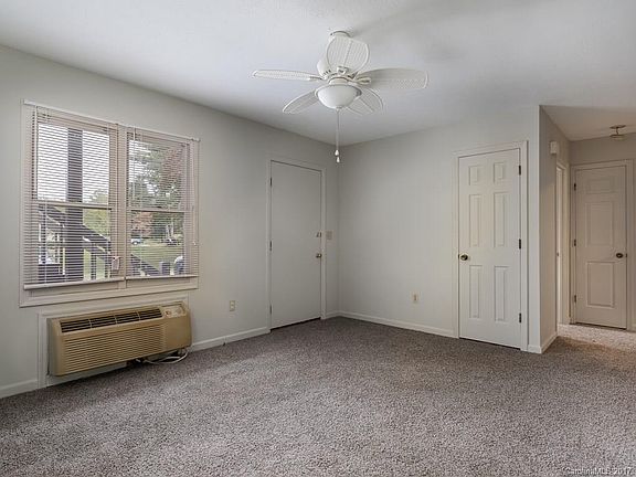 2nd image of 380 Corbly Dr APT 5