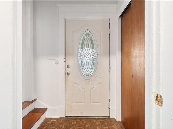 3rd image of 13 S Marshall St #1