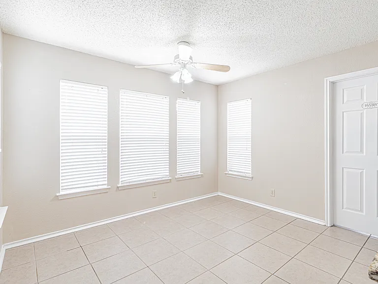 420 Ashley Park — Photo 19