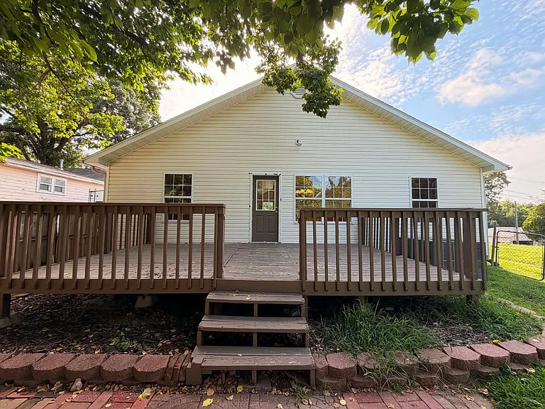 3436 S Moffet Ave — Photo 13