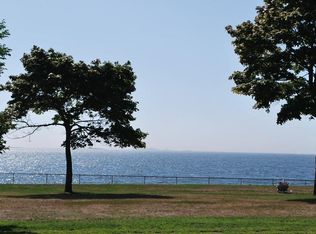 102 Lothrop St #1, Beverly, MA 01915
