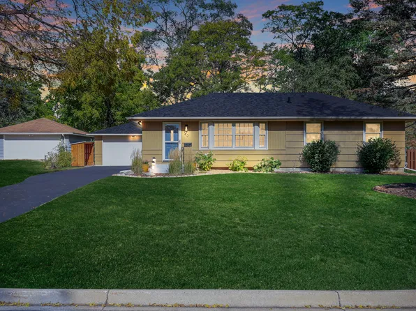 40 E 94 1/2 St, Minneapolis, MN 55420